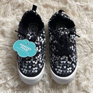 🏷️ NWT Girls Slip On Sneakers